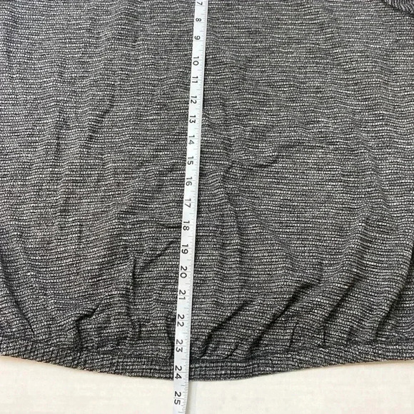 Lululemon Healthy Heart Pullover Women’s - Picture 9 of 10